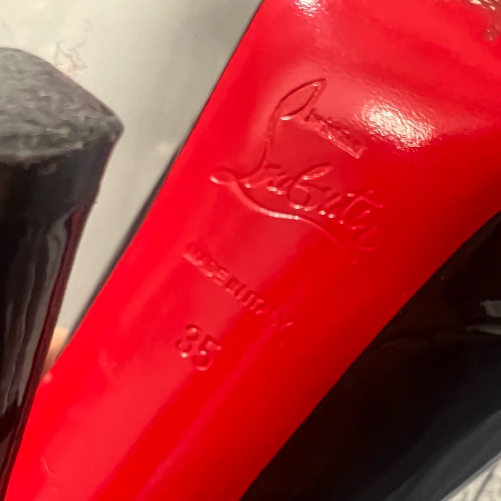 AUTHENTIC CHRISTIAN LOUBOUTIN PARIS heels - Picture 4 of 8